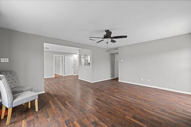 1306 Eagle Pass, Garland, TX 75040