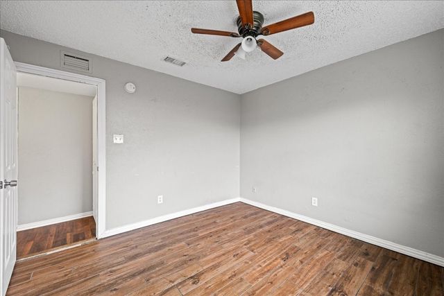 1306 Eagle Pass, Garland, TX 75040