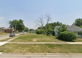 596 N Illinois Avenue, Kankakee, IL 60901