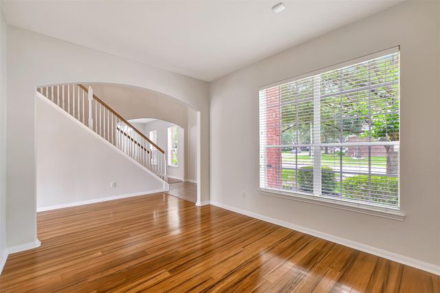 7802 Autumn Hollow Lane, Houston, TX 77041