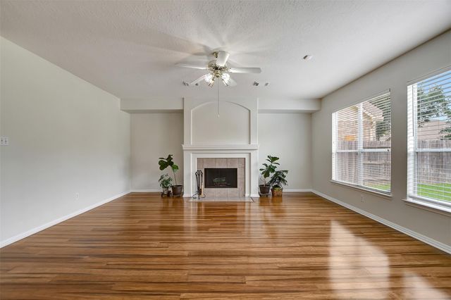 7802 Autumn Hollow Lane, Houston, TX 77041
