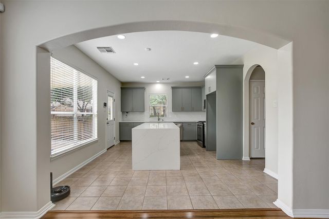 7802 Autumn Hollow Lane, Houston, TX 77041