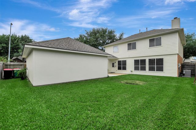7802 Autumn Hollow Lane, Houston, TX 77041