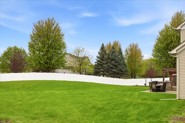 17795 Idawood Path, Lakeville, MN 55044