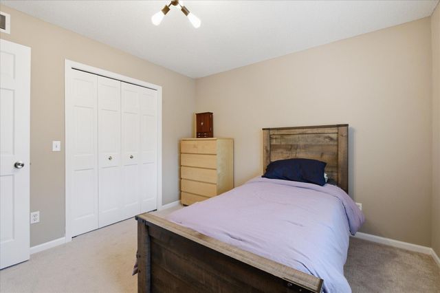 17795 Idawood Path, Lakeville, MN 55044