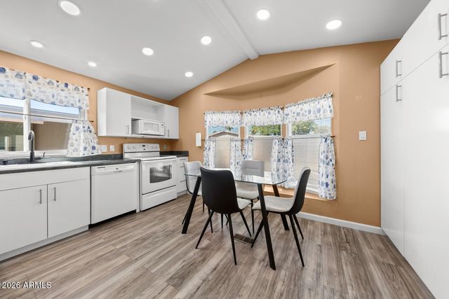 17200 W BELL Road 1677, Surprise, AZ 85374