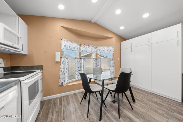 17200 W BELL Road 1677, Surprise, AZ 85374