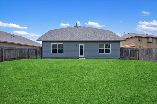 605 Silver Wing DR, Austin, TX 78725