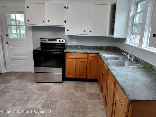 22 Summer Street, Kingston, NY 12401