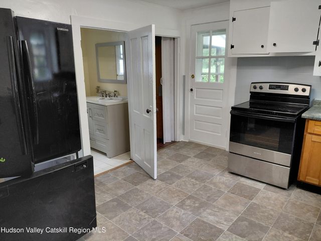 22 Summer Street, Kingston, NY 12401