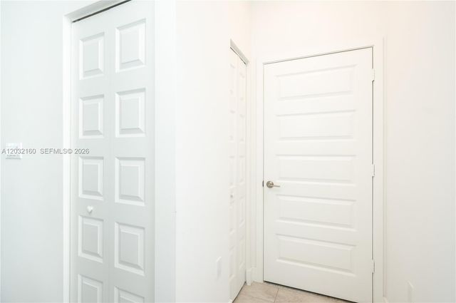 4640 NW 84th Avenue 12, Doral, FL 33166