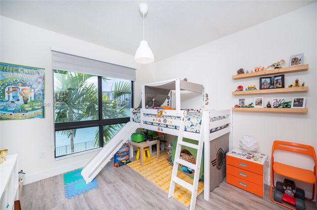 4640 NW 84th Avenue 12, Doral, FL 33166