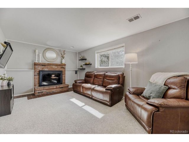 6361 S Ash Ct, Centennial, CO 80121