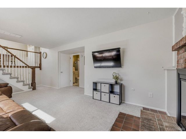 6361 S Ash Ct, Centennial, CO 80121