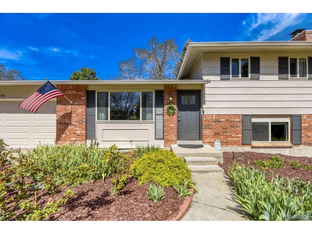 6361 S Ash Ct, Centennial, CO 80121