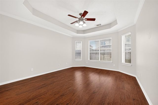 12823 Mossy Ledge Drive, Tomball, TX 77377