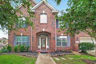 12823 Mossy Ledge Drive, Tomball, TX 77377