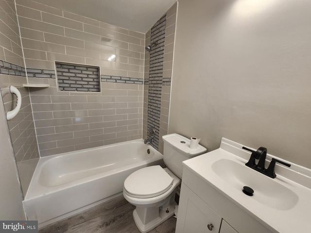 5625 REARDON LN, Woodbridge, VA 22193