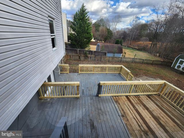 5625 REARDON LN, Woodbridge, VA 22193