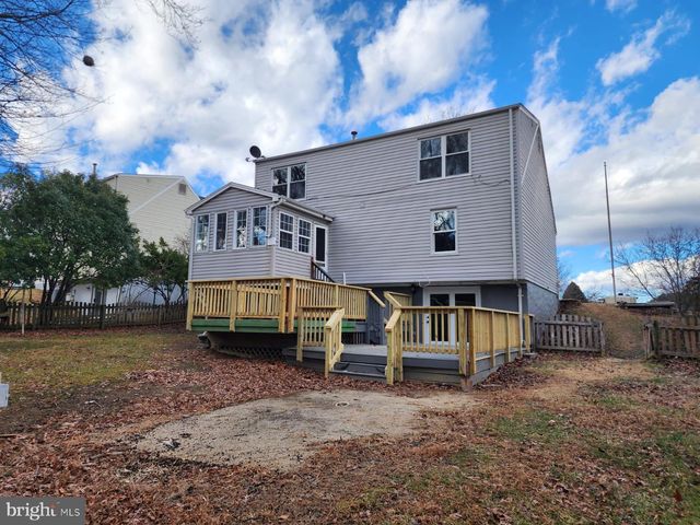 5625 REARDON LN, Woodbridge, VA 22193