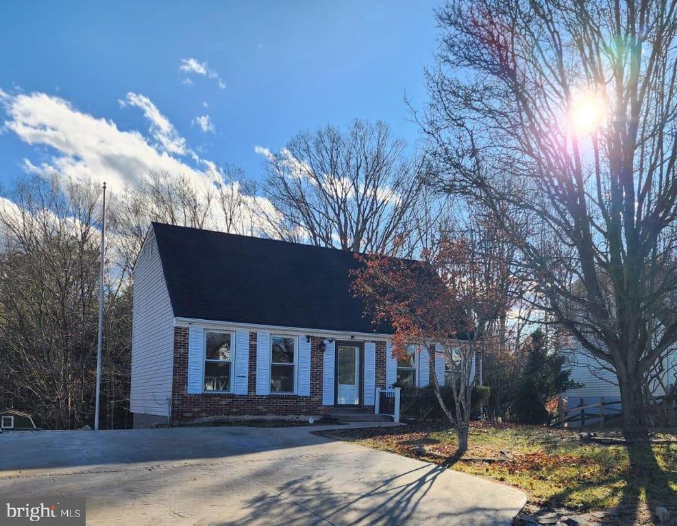 5625 REARDON LN, Woodbridge, VA 22193