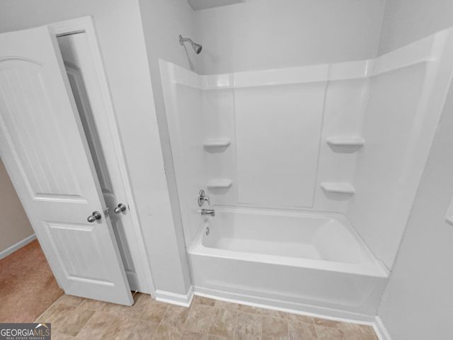 690 Collingsworth Lane, Lawrenceville, GA 30043