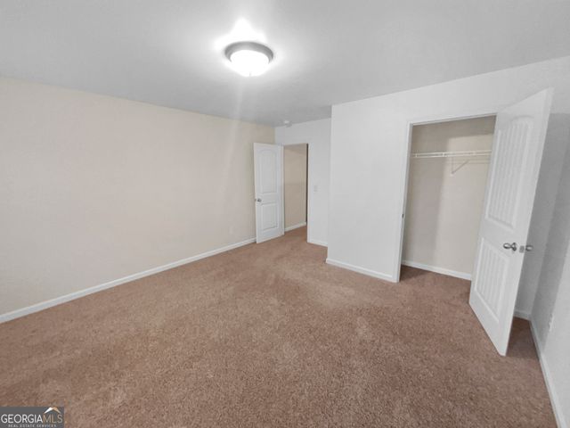 690 Collingsworth Lane, Lawrenceville, GA 30043