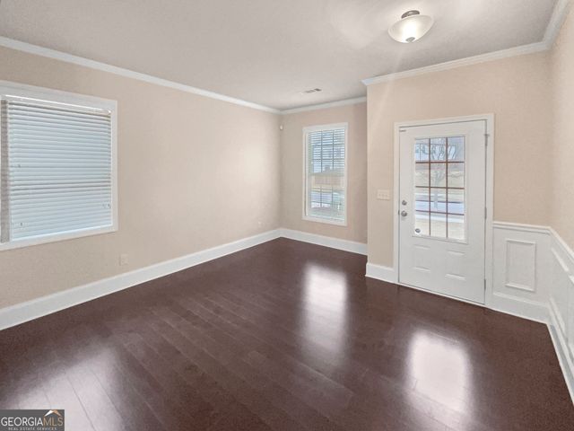 690 Collingsworth Lane, Lawrenceville, GA 30043