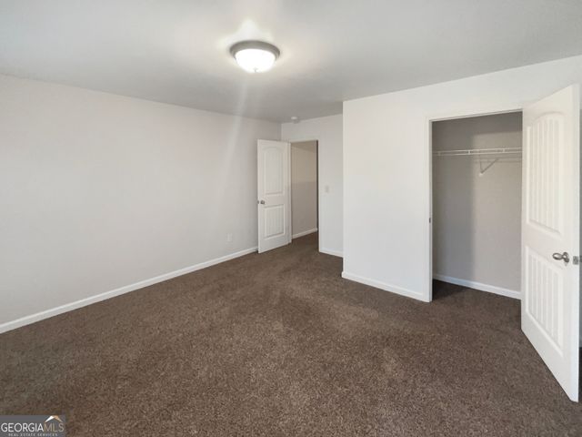 690 Collingsworth Lane, Lawrenceville, GA 30043