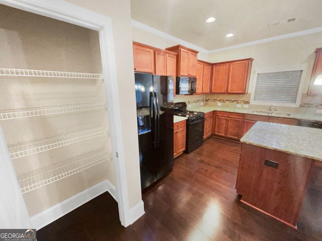 690 Collingsworth Lane, Lawrenceville, GA 30043