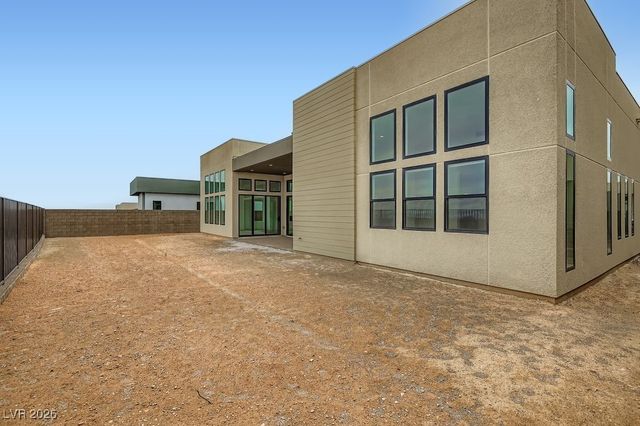 10964 Rossa Peak Avenue, Las Vegas, NV 89135