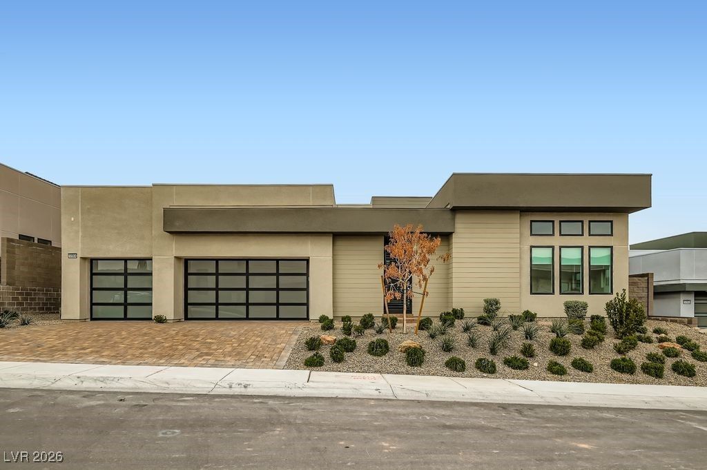 10964 Rossa Peak Avenue, Las Vegas, NV 89135