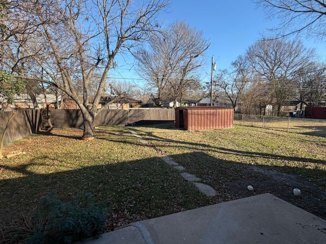 11122 Stallcup Drive, Dallas, TX 75228