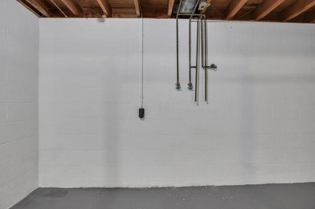 6953 Taylor Road SW, Reynoldsburg, OH 43068