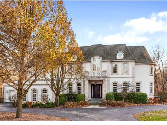 130 Maple Hill Road, Glencoe, IL 60022