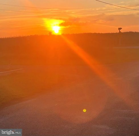 9248 SHORE DR, Milford, DE 19963