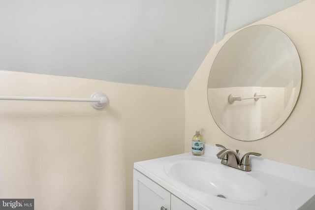 9248 SHORE DR, Milford, DE 19963