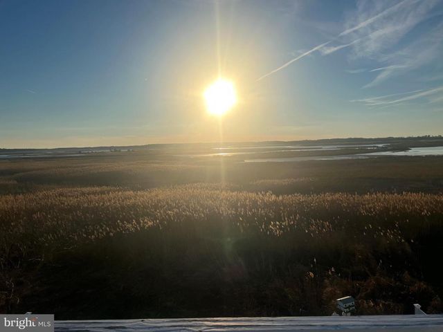 9248 SHORE DR, Milford, DE 19963