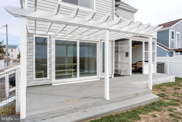 9248 SHORE DR, Milford, DE 19963