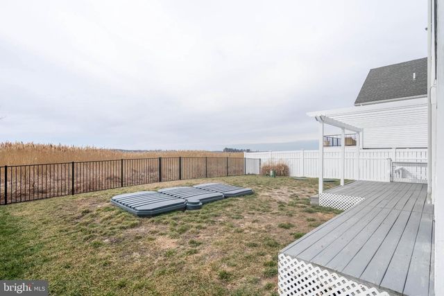 9248 SHORE DR, Milford, DE 19963