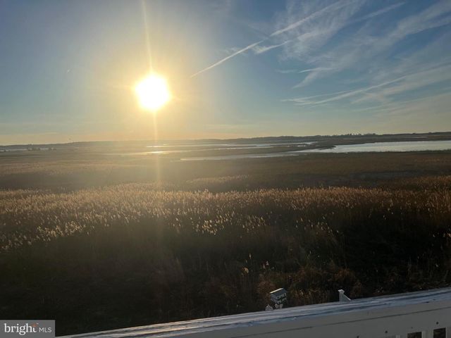 9248 SHORE DR, Milford, DE 19963