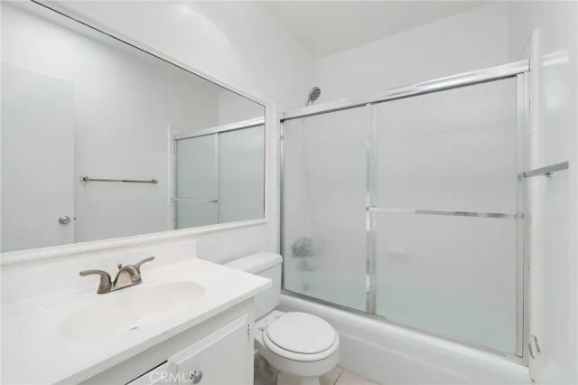 1122 9th 8, Santa Monica, CA 90403