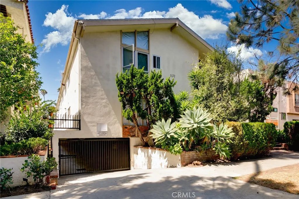 1122 9th 8, Santa Monica, CA 90403