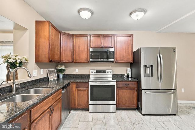 2817 MOUNTAIN VIEW RD, Stafford, VA 22556