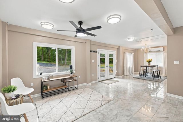 2817 MOUNTAIN VIEW RD, Stafford, VA 22556