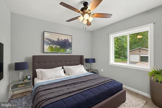 2817 MOUNTAIN VIEW RD, Stafford, VA 22556
