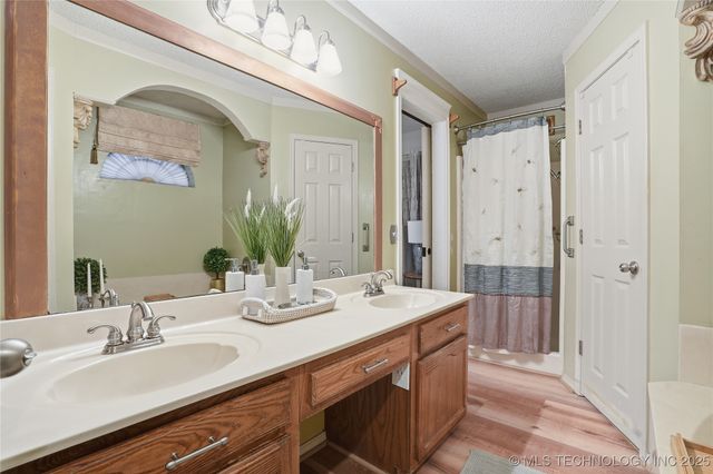 12508 E 76th Place North, Owasso, OK 74055