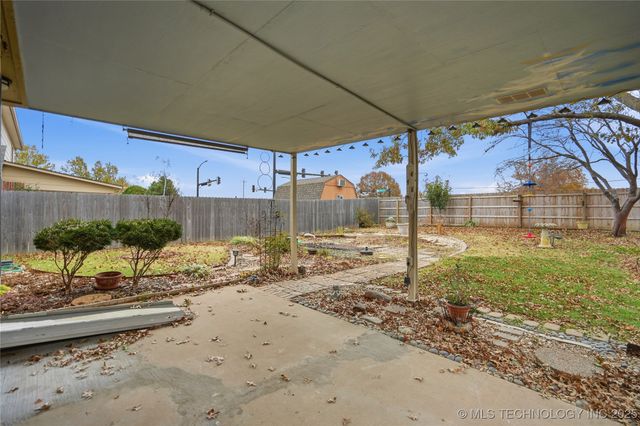 12508 E 76th Place North, Owasso, OK 74055