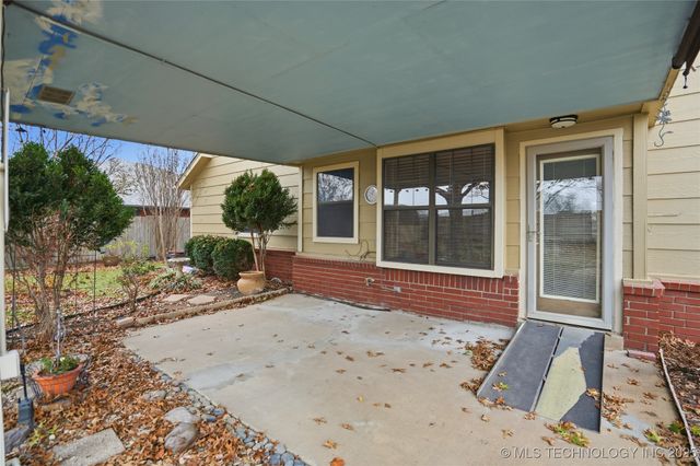 12508 E 76th Place North, Owasso, OK 74055