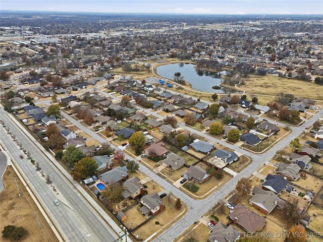 12508 E 76th Place North, Owasso, OK 74055